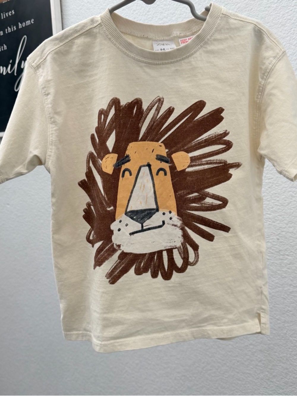 Zara Cream Short Sleeve Tee with Brown Lion Graphic